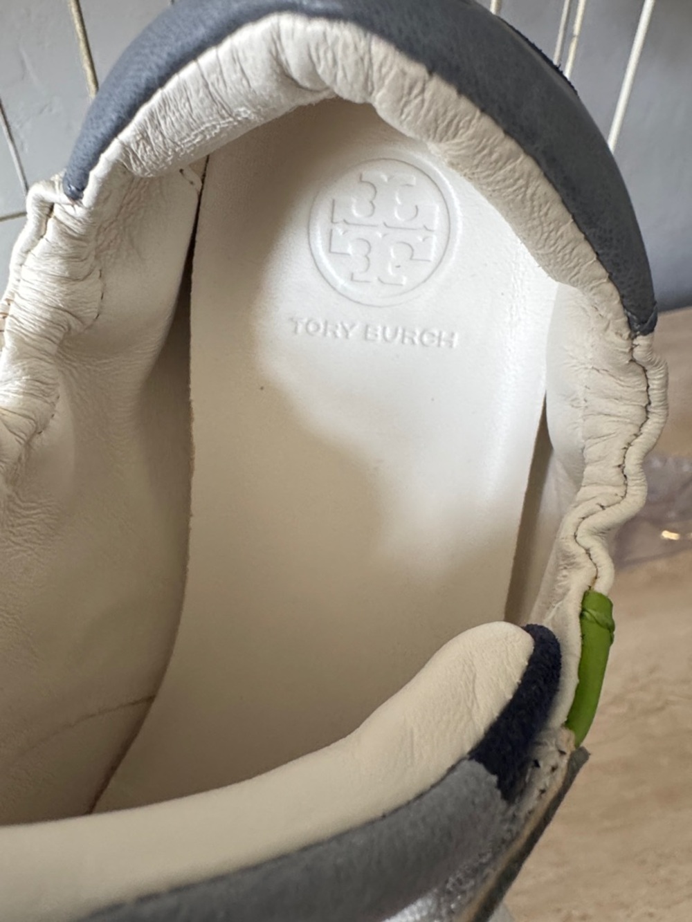 Tory Burch Bi-color green blue Leather Sneaker 8 NWOT - Picture 11 of 11